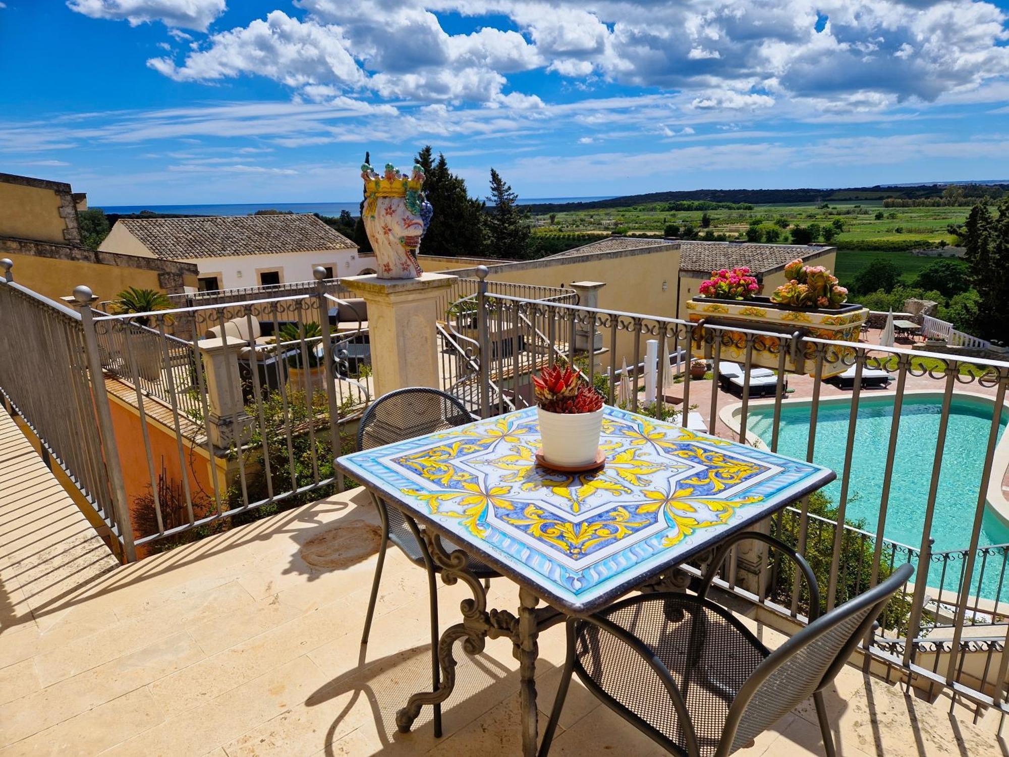 Hotel La Corte Del Sole Lido di Noto Eksteriør billede