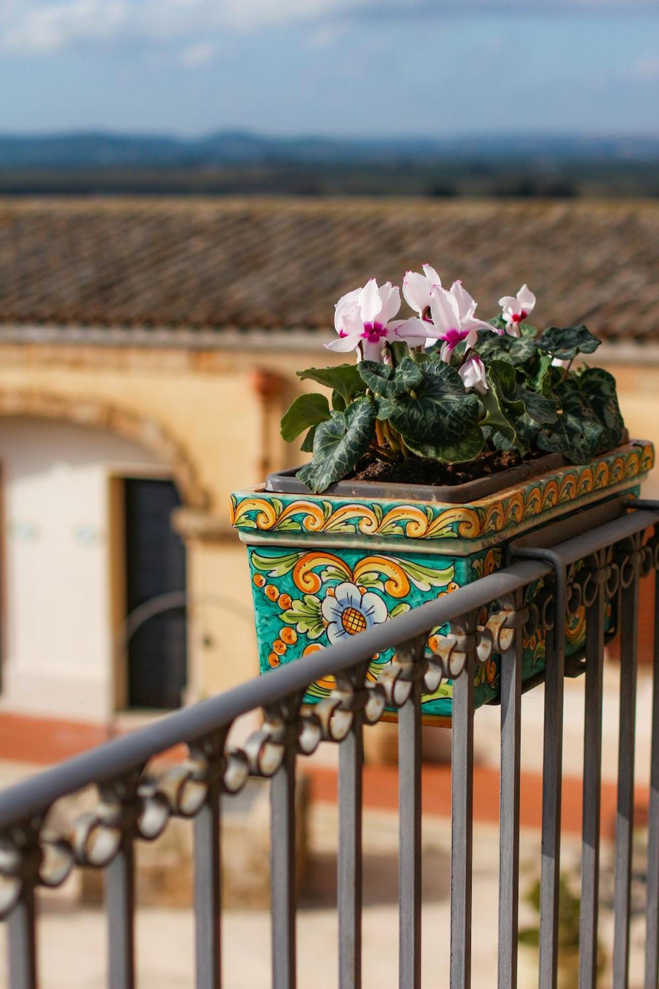 Hotel La Corte Del Sole Lido di Noto Eksteriør billede