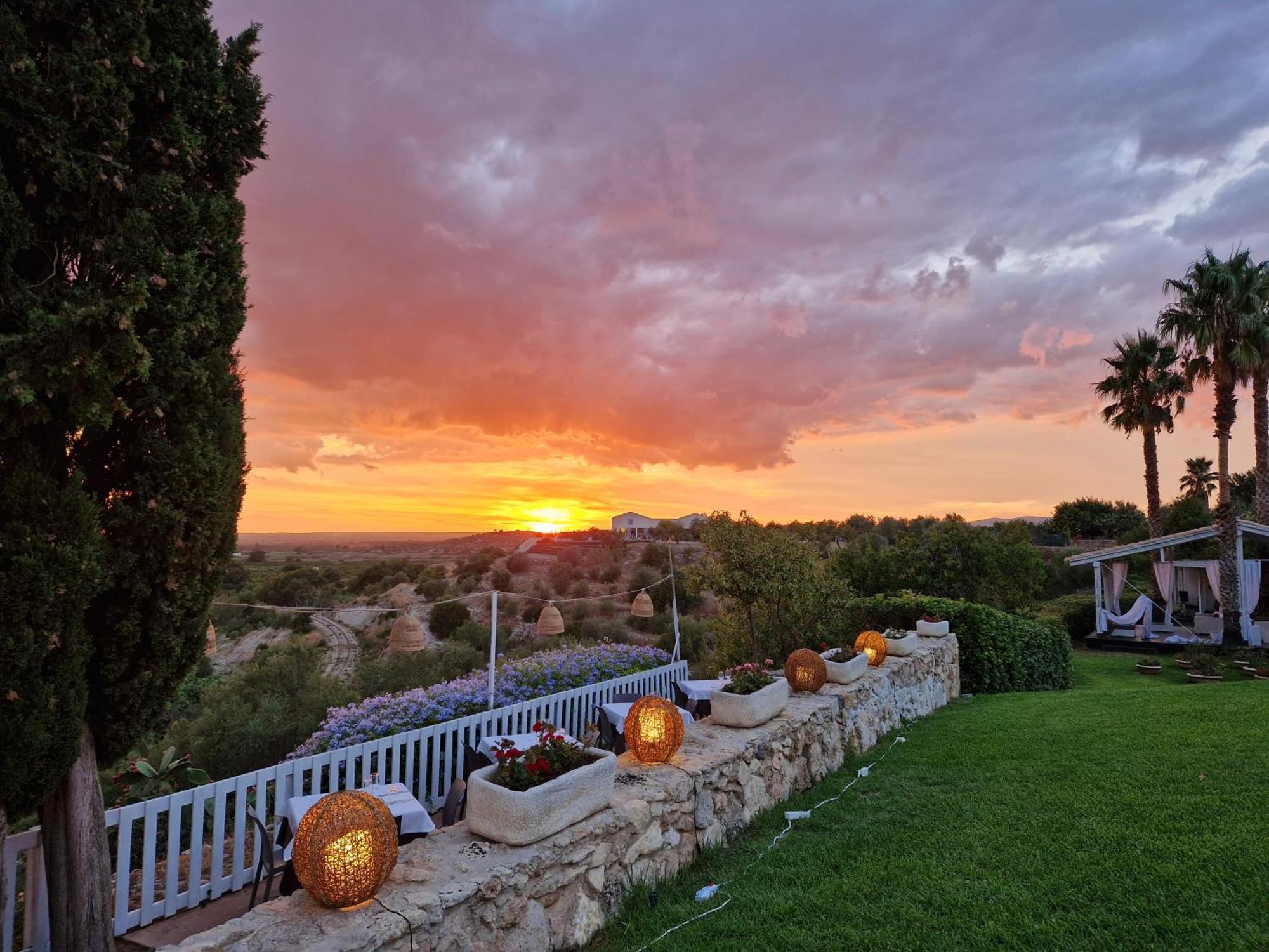 Hotel La Corte Del Sole Lido di Noto Eksteriør billede